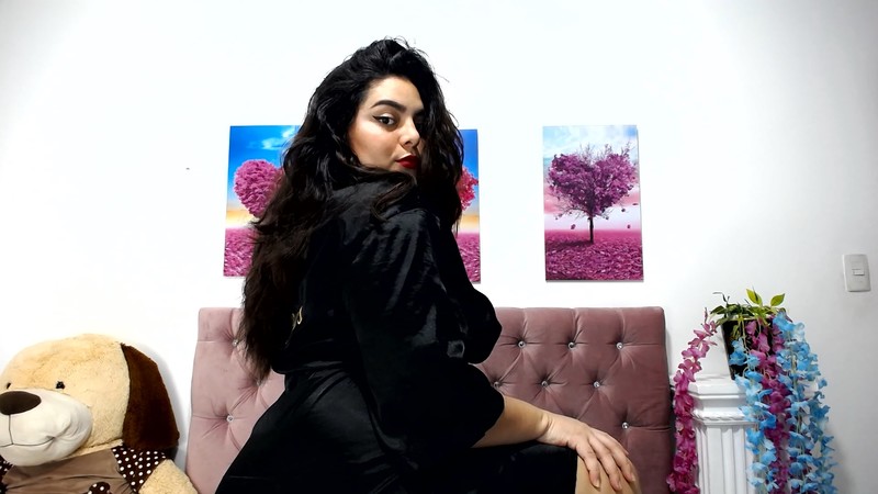 Live sex webcam photo for PERLA_XXX #2714985