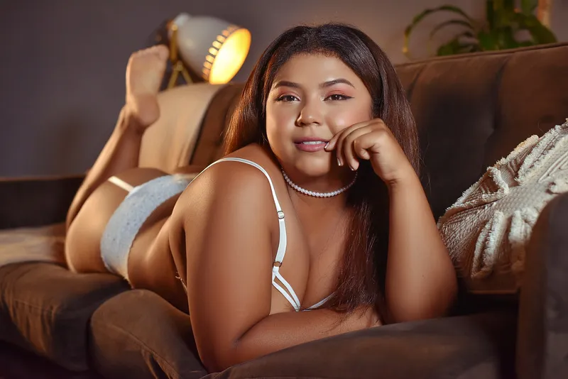 Live sex webcam photo for silvanabonet69 #5334113