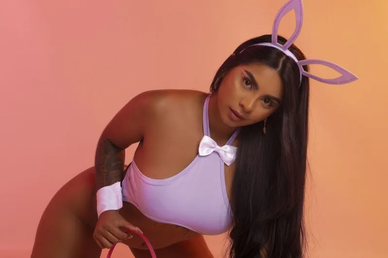 Live sex webcam photo for GaiaGrey #3163325