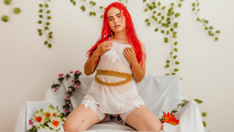 Live sex webcam photo for sophiamillerhotx #2058009