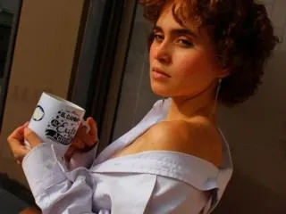 Live sex webcam photo for sophiamillerhotx #6466662