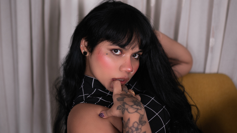 Live sex webcam photo for BettyNava #1799277