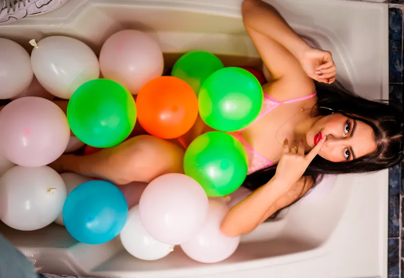 Live sex webcam photo for AbbySandeerss #2316040