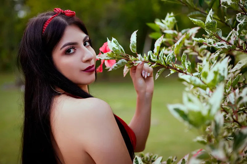 Live sex webcam photo for AbbySandeerss #2087296