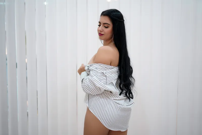 Live sex webcam photo for AbbySandeerss #2763188