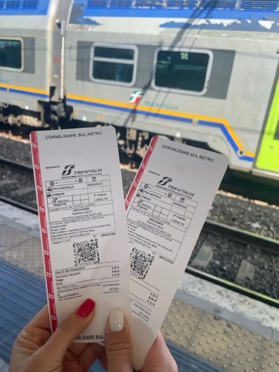 Live sex webcam photo for KimRaven #7494948