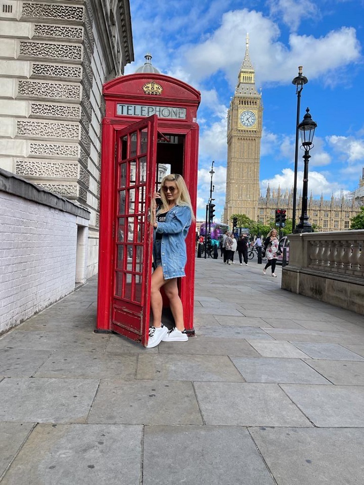 Live sex webcam photo for KimRaven #7491570