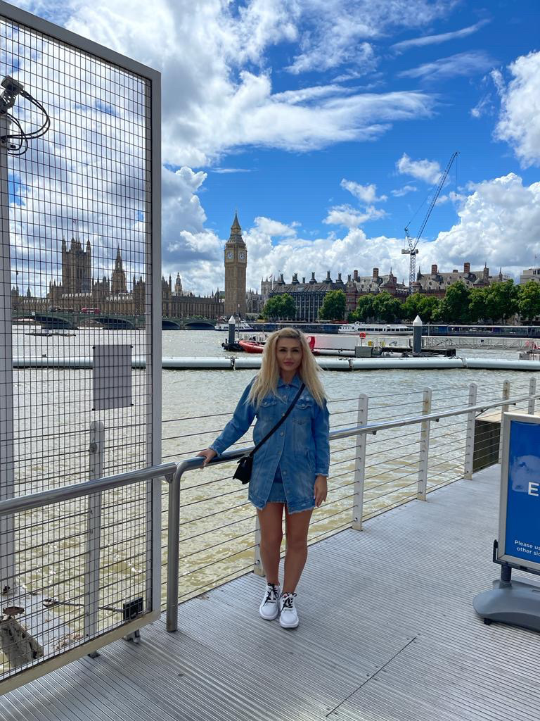 Live sex webcam photo for KimRaven #7491573