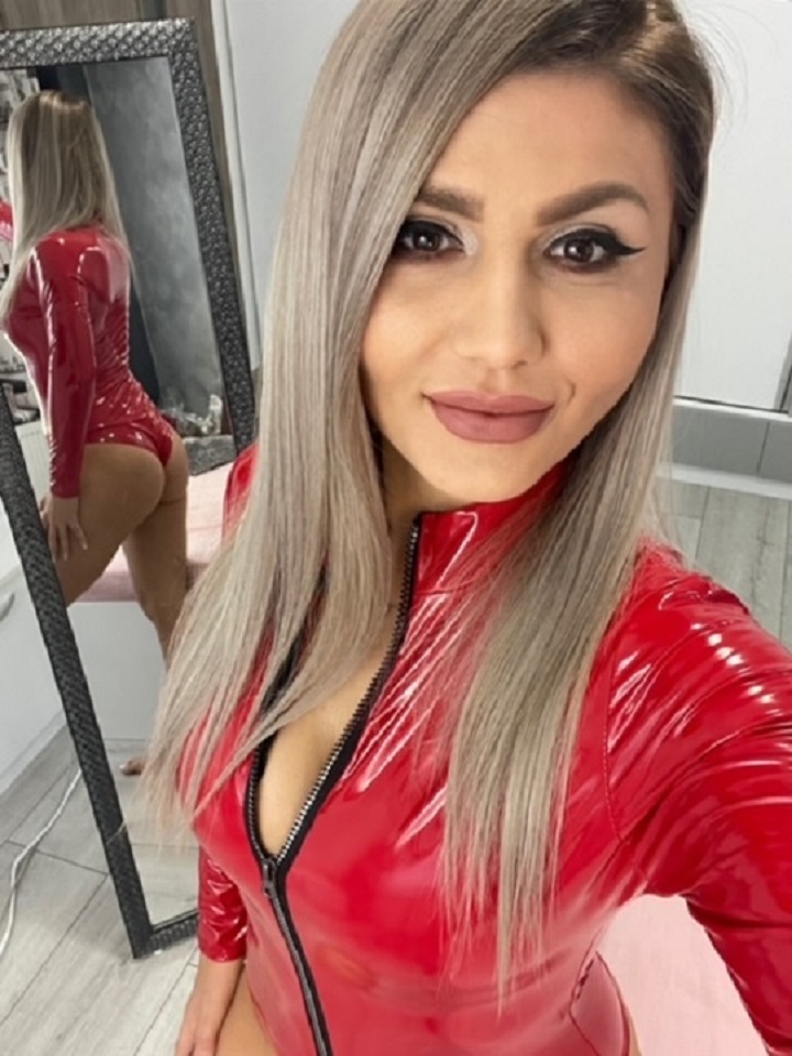 Live sex webcam photo for KimRaven #7491590