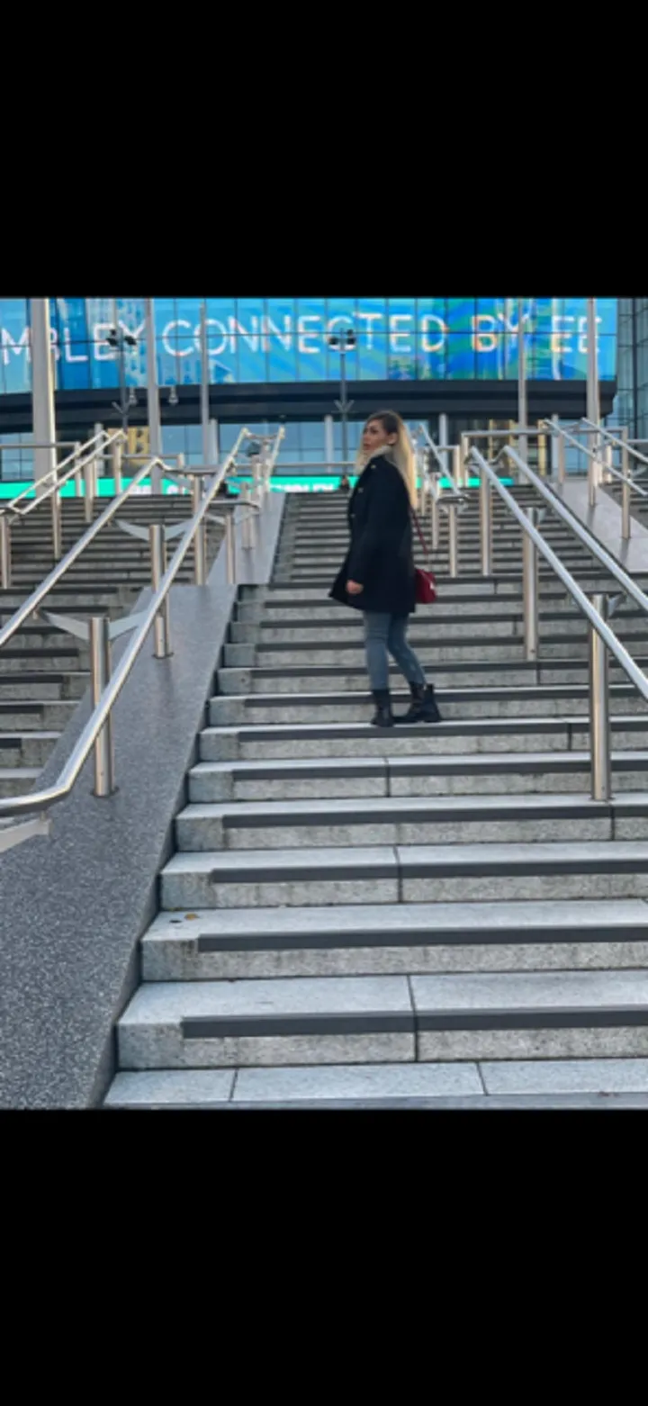 Live sex webcam photo for KimRaven #7494893