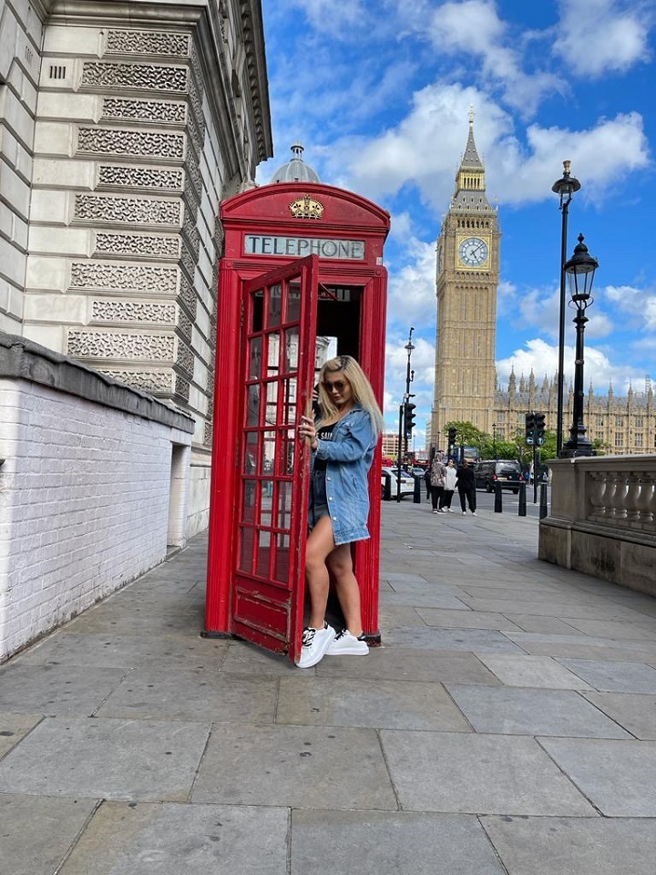 Live sex webcam photo for KimRaven #7491571