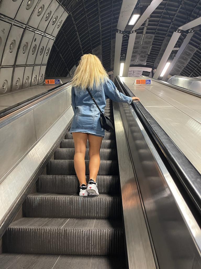 Live sex webcam photo for KimRaven #7491556