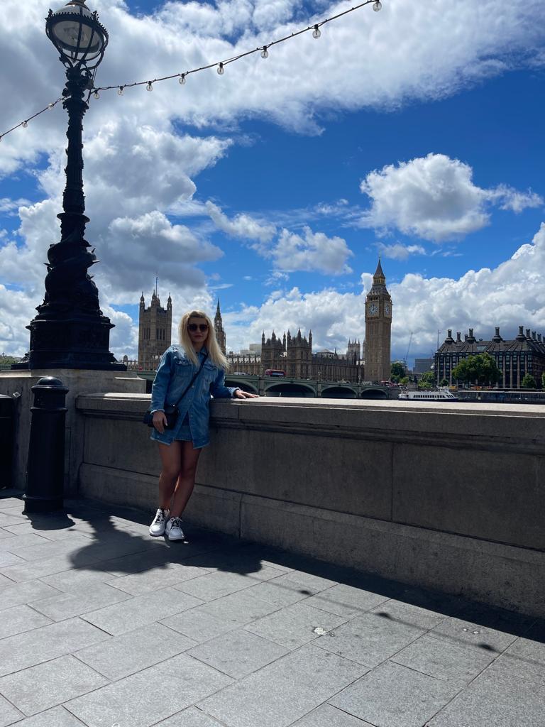 Live sex webcam photo for KimRaven #7353561