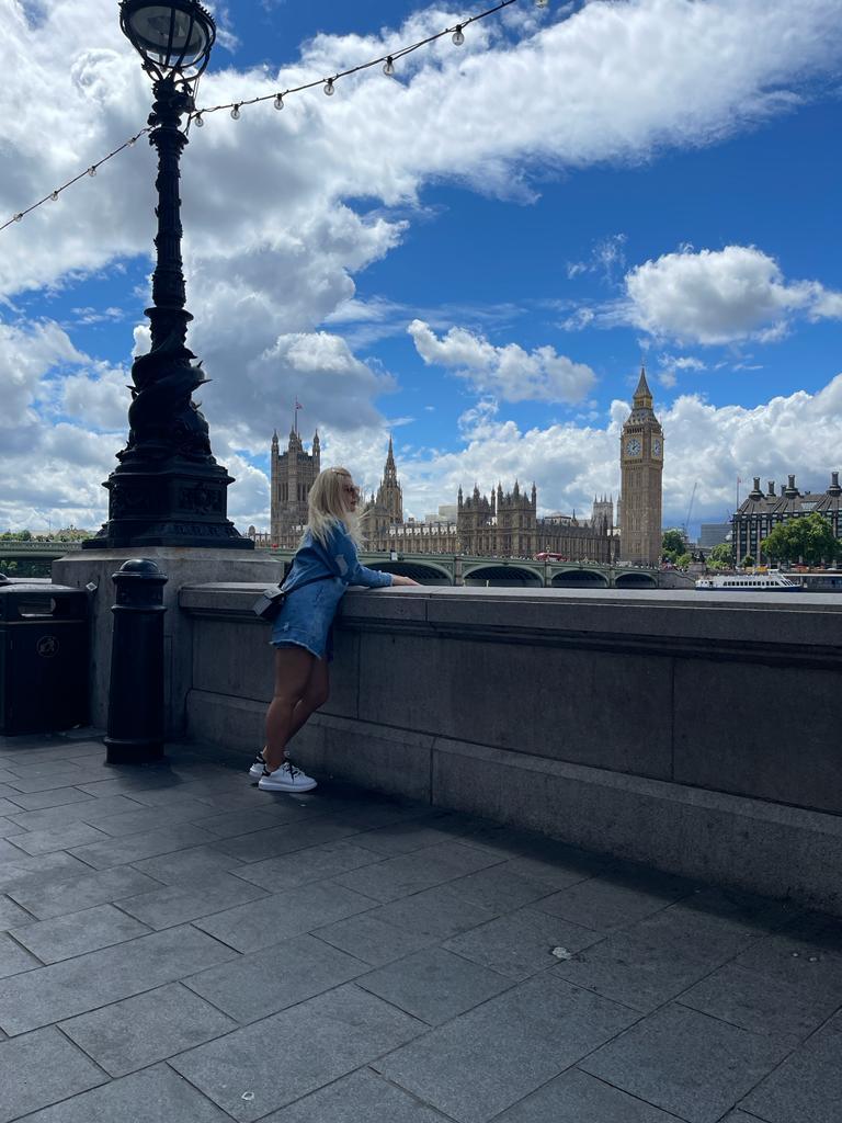 Live sex webcam photo for KimRaven #7491563