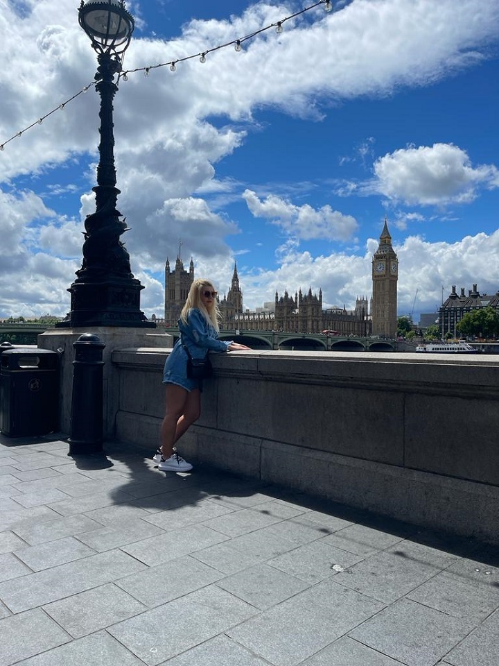 Live sex webcam photo for KimRaven #7353558