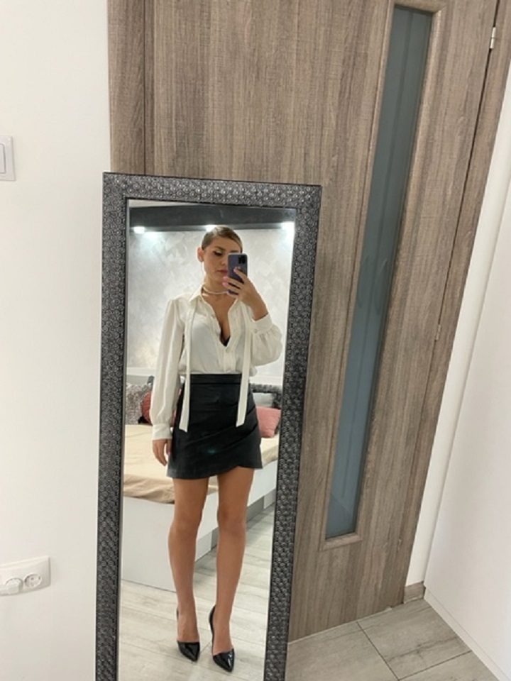 Live sex webcam photo for KimRaven #7491668