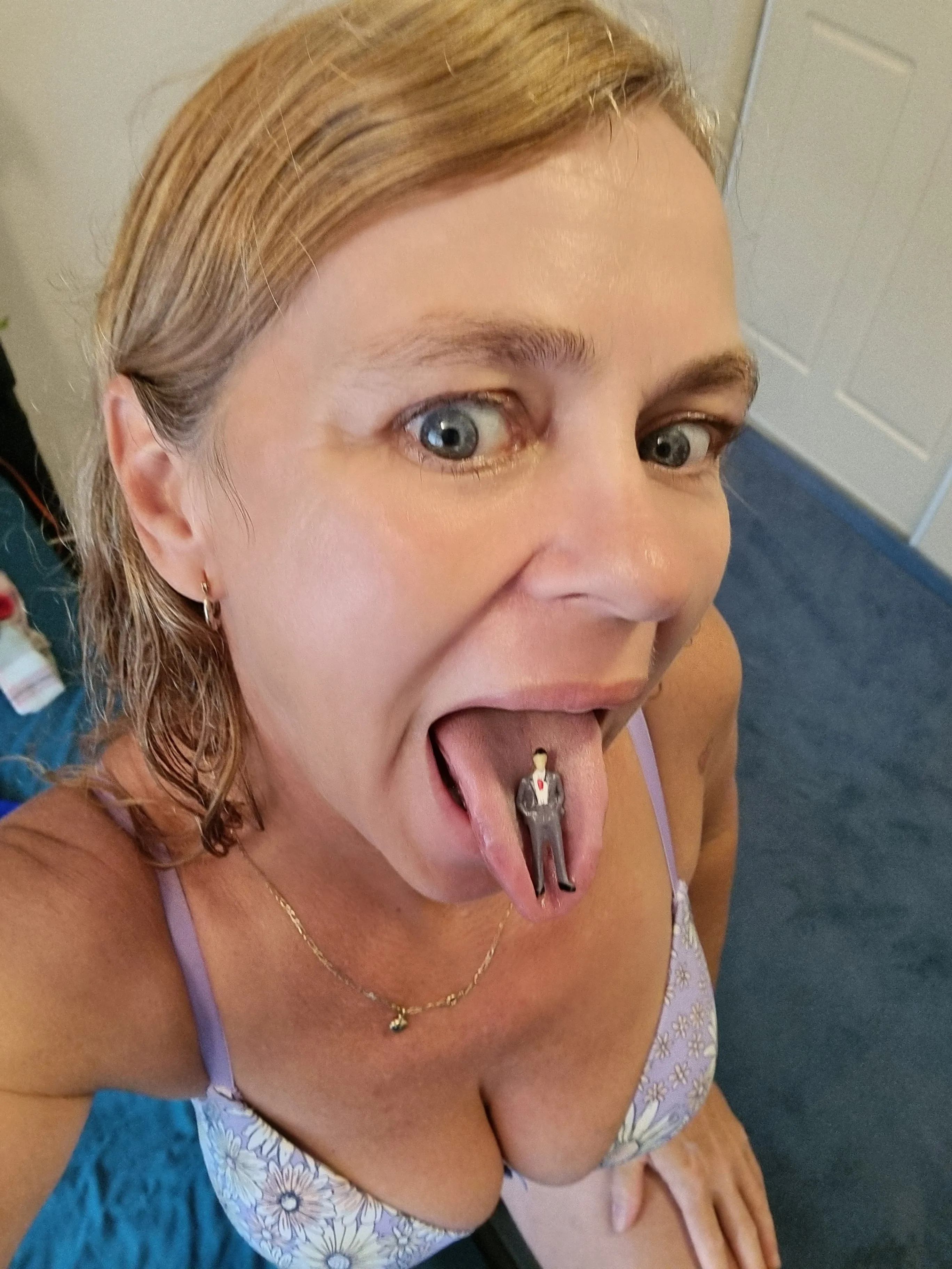 Live sex webcam photo for JazzabelleRox #7275081