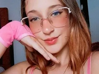 Live sex webcam photo for cutelauracos #6298770