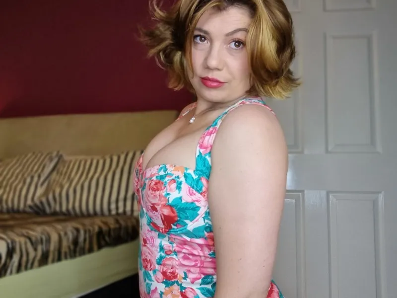 Live sex webcam photo for MistyKnight #2437061