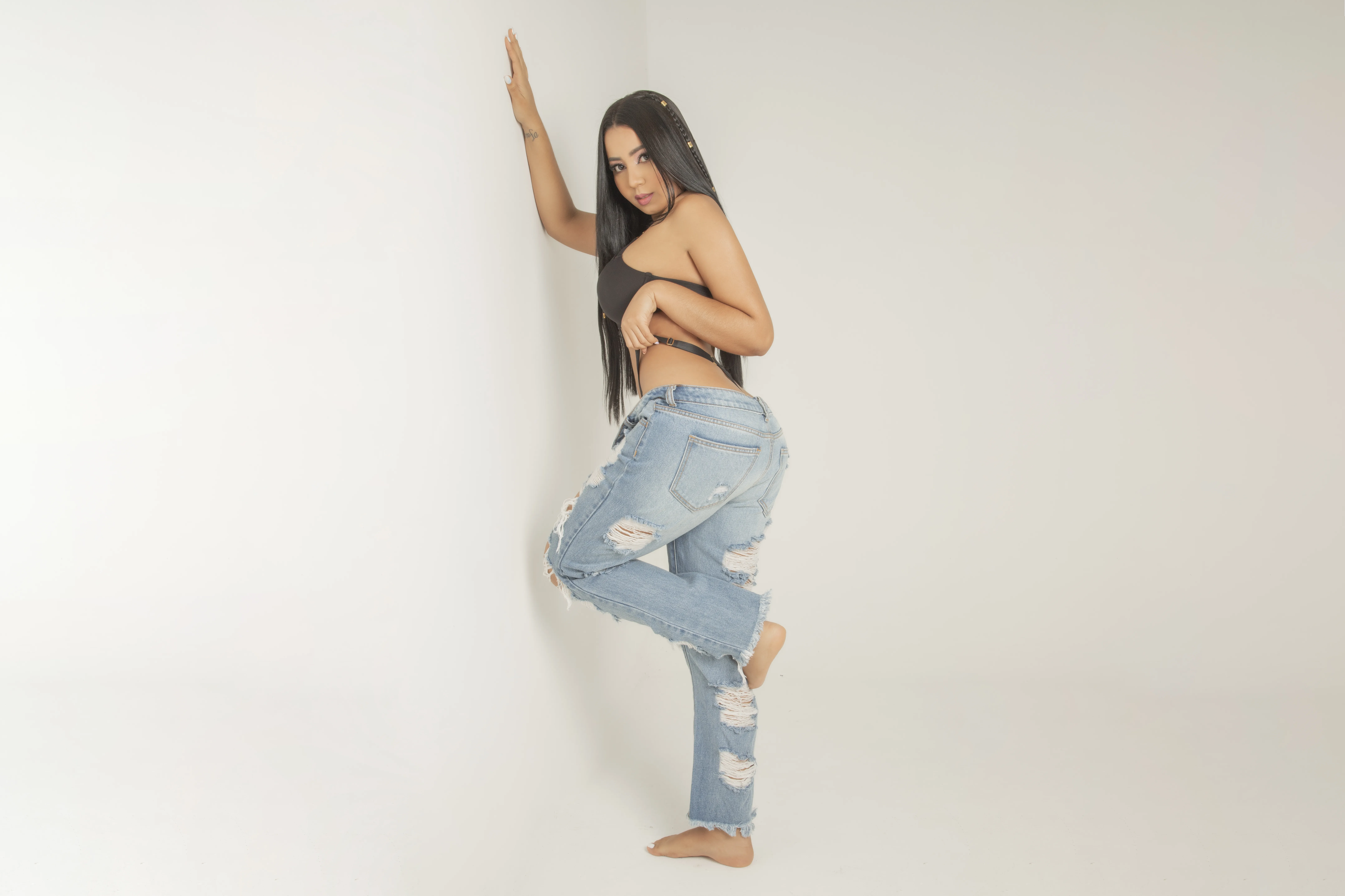 Live sex webcam photo for MellyOhana #3580595