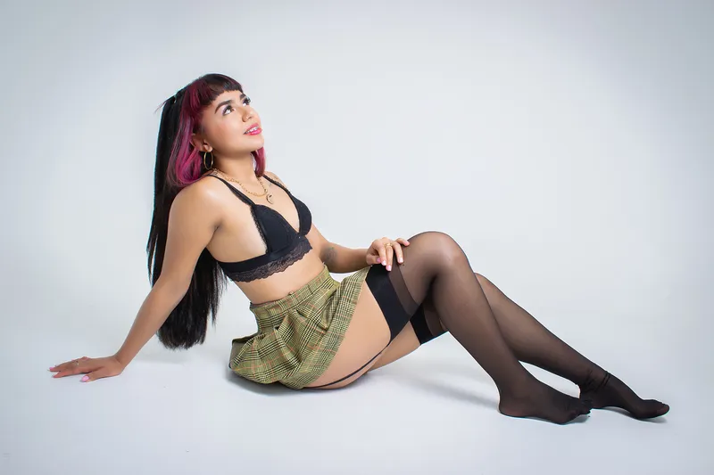Live sex webcam photo for IsaCastro #2835162