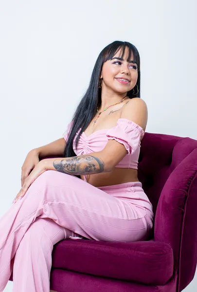 Live sex webcam photo for IsaCastro #2886922