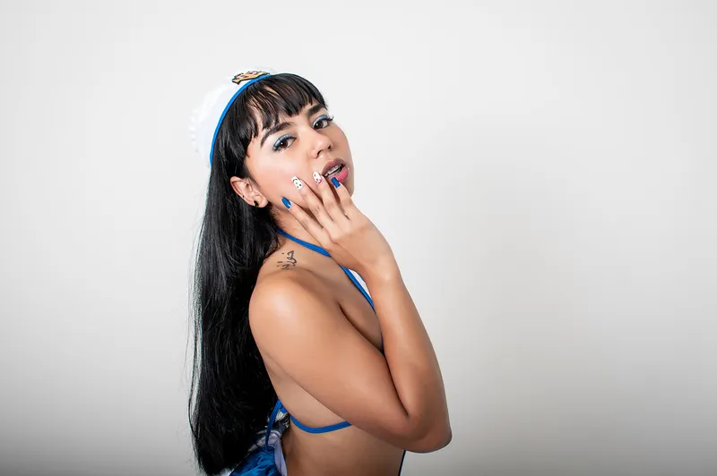 Live sex webcam photo for IsaCastro #2706601
