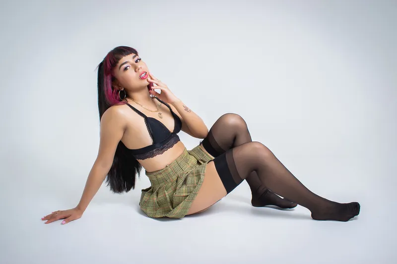 Live sex webcam photo for IsaCastro #2822455