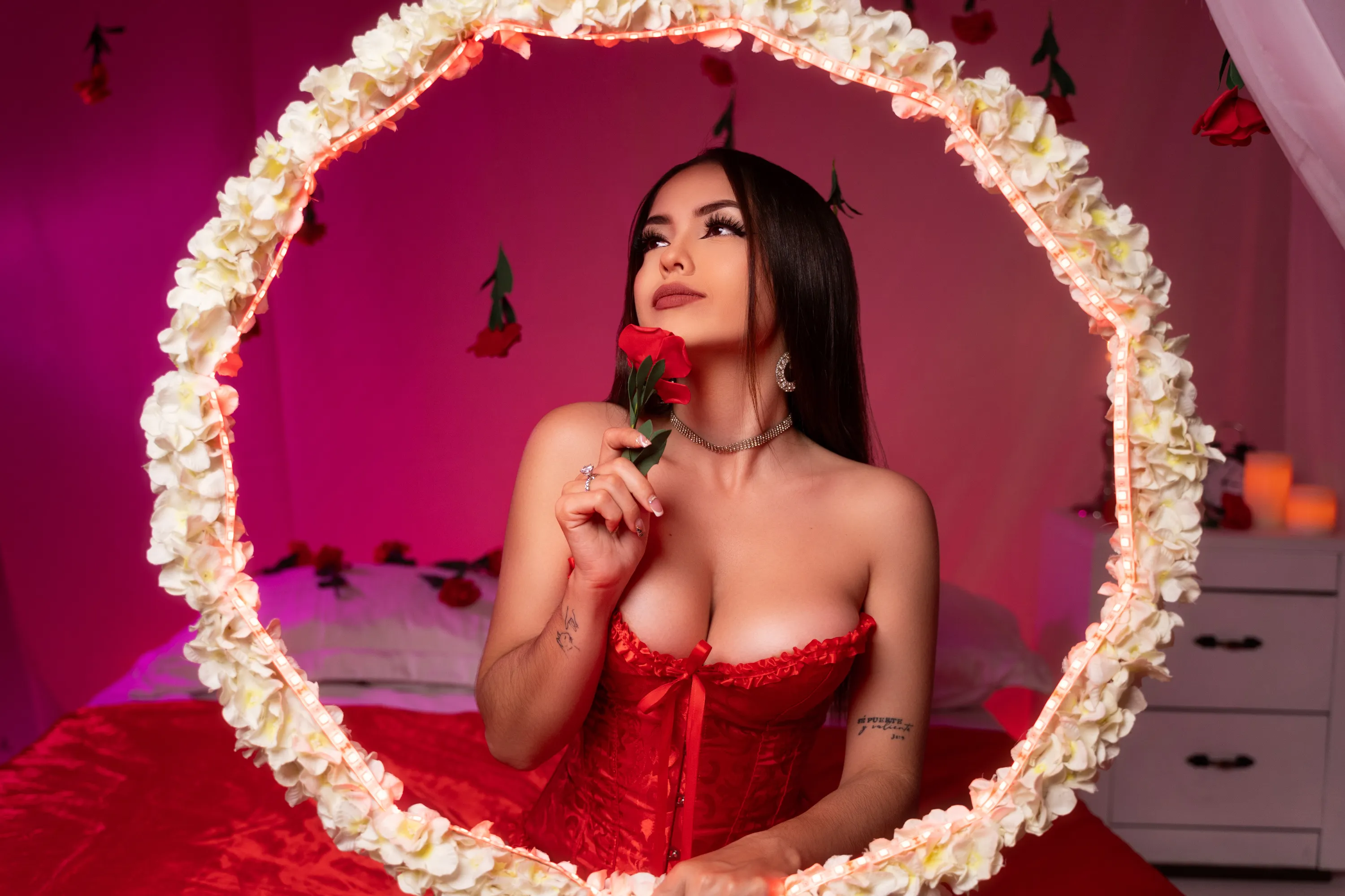 Live sex webcam photo for MaisyWarnerr #7842808