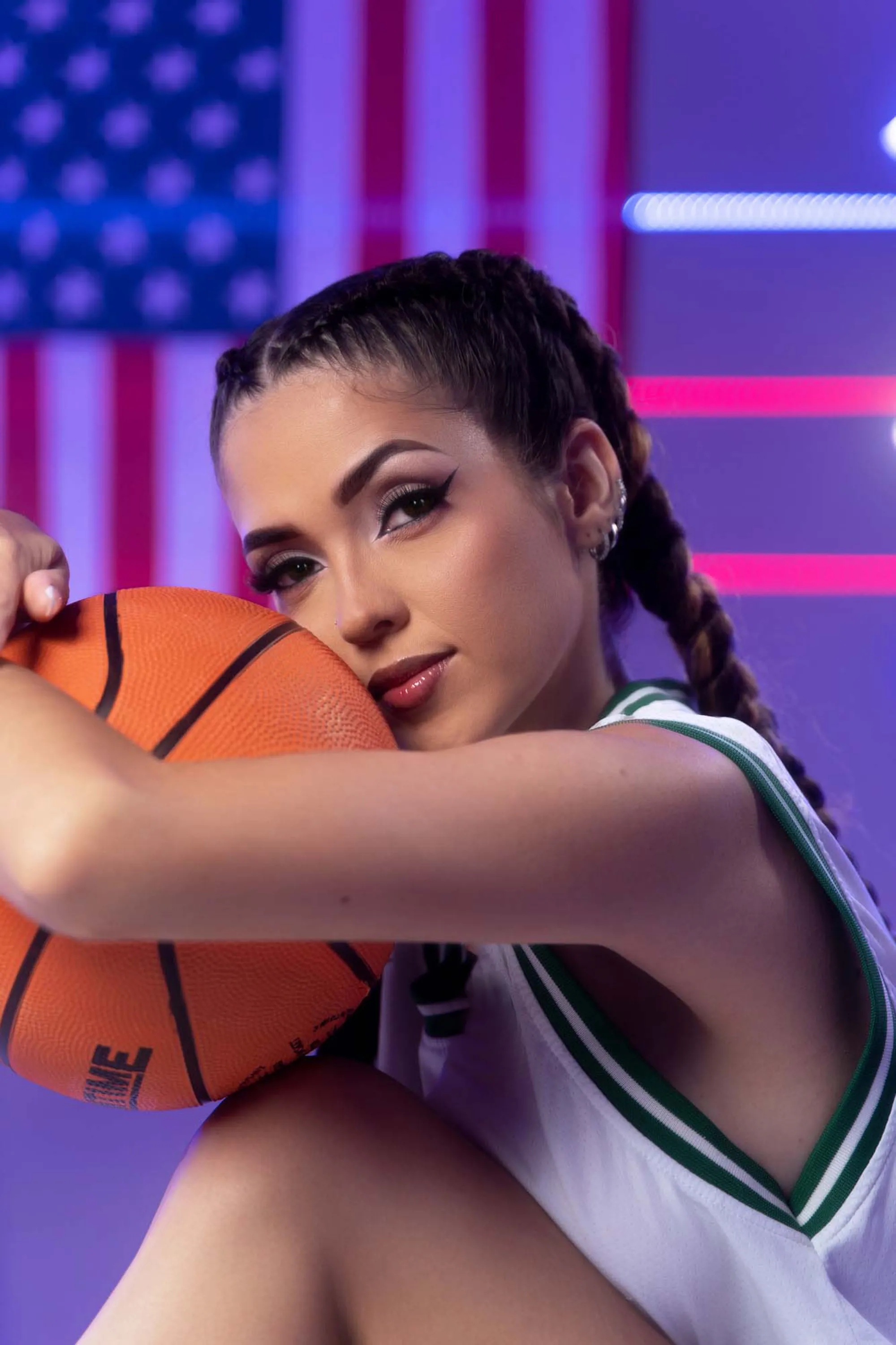 Live sex webcam photo for MaisyWarnerr #7842325