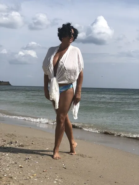 Live sex webcam photo for QueenFeetKari #7111663