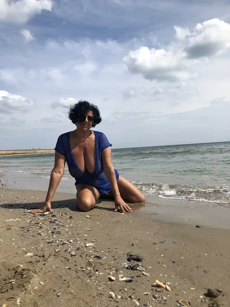 Live sex webcam photo for QueenFeetKari #7111662