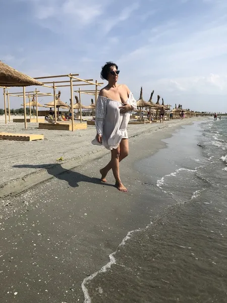 Live sex webcam photo for QueenFeetKari #7111693