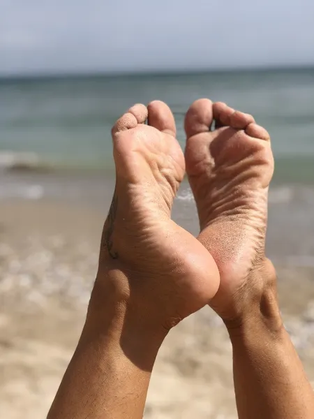 Live sex webcam photo for QueenFeetKari #7111657