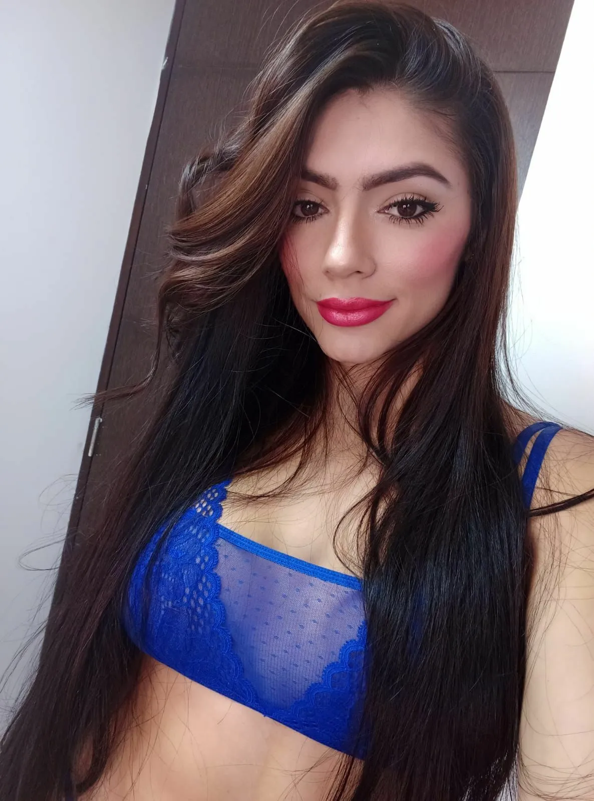 Live sex webcam photo for Hannah_Valencia #7399580