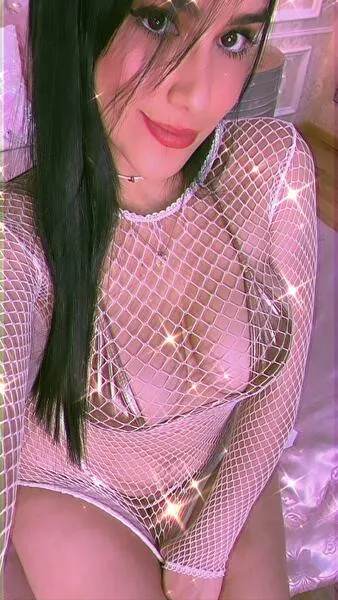 Live sex webcam photo for CaraJenner #6288692