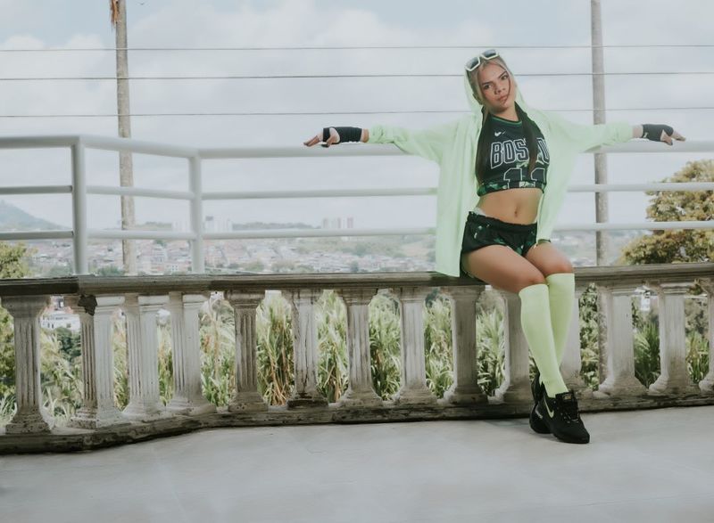 Live sex webcam photo for AntonellaBlossom #2179027