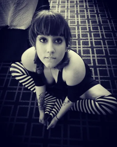 Live sex webcam photo for CherieMonay #2038918