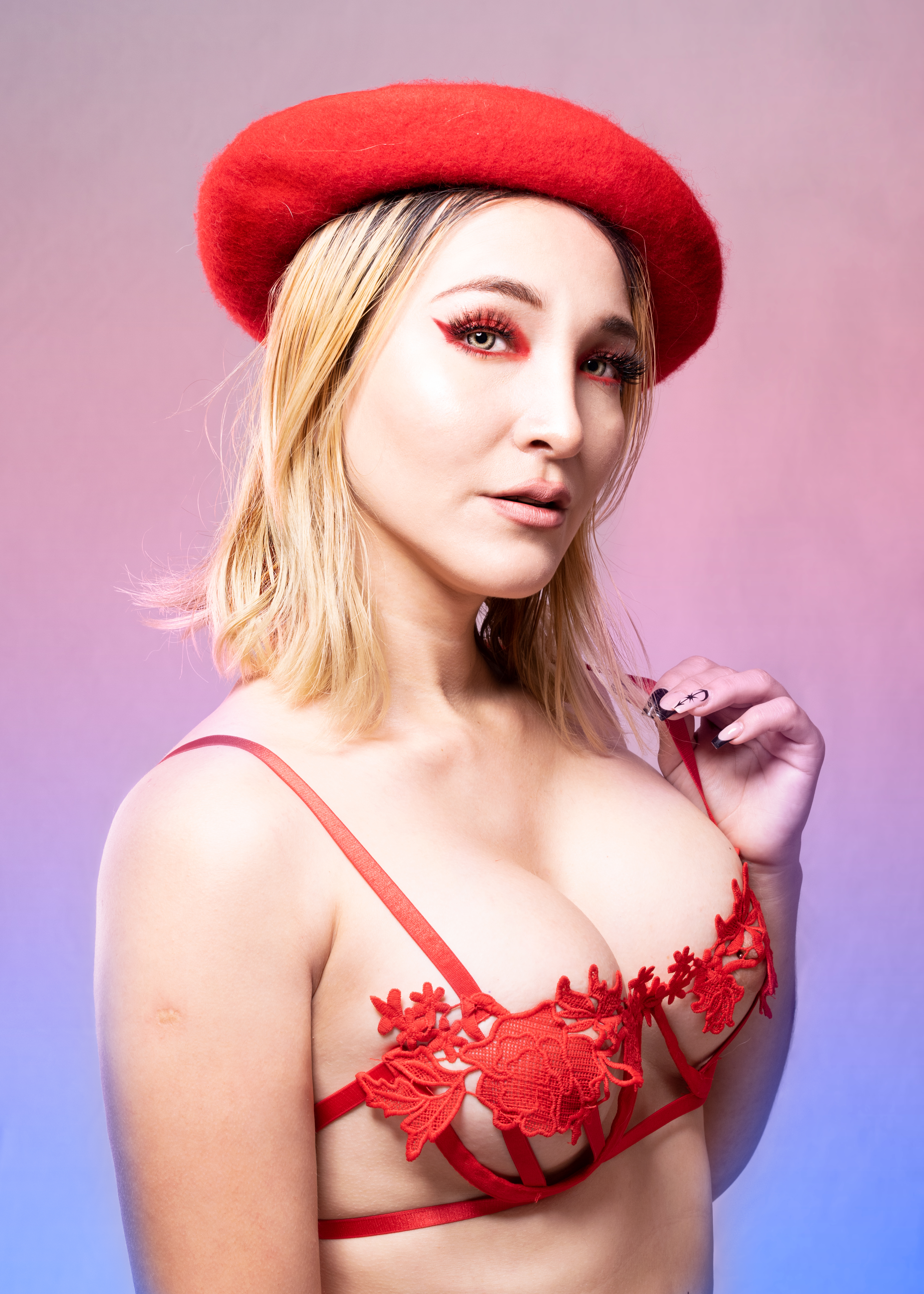 Live sex webcam photo for Lilithasmodeus #7436864