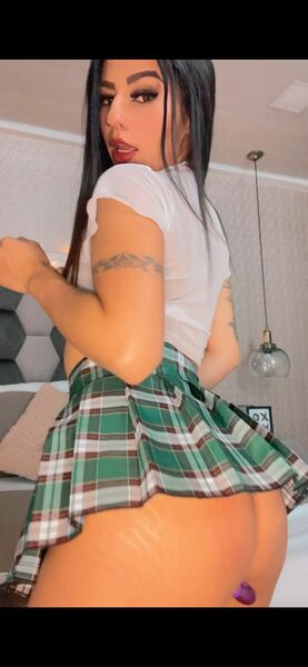 Live sex webcam photo for LunaGarcia #5351982