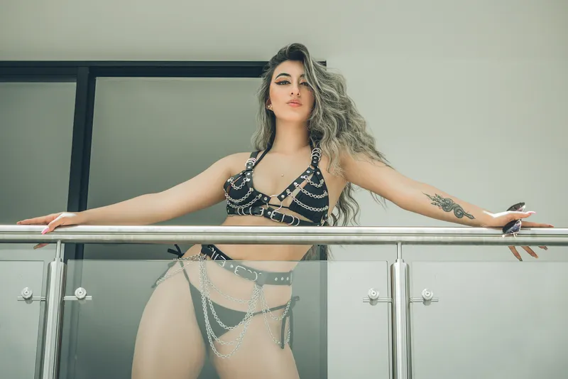 Live sex webcam photo for SabrinaMontanass #3127298