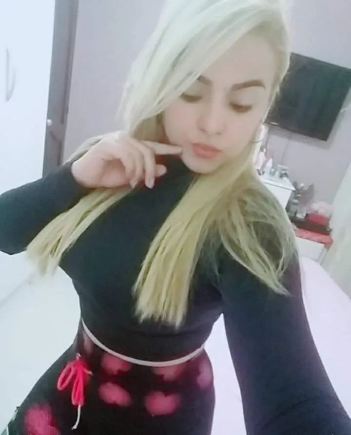 Live sex webcam photo for KaydenDaniels #7116462