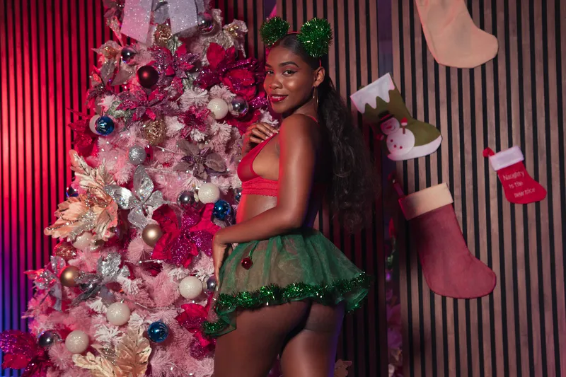 Live sex webcam photo for AlanaPatel #3758162