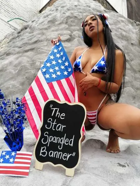 Live sex webcam photo for MelanyeTaylor #3331005