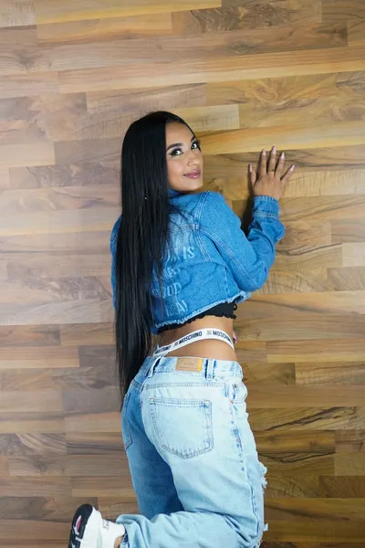 Live sex webcam photo for MelanyeTaylor #3356391