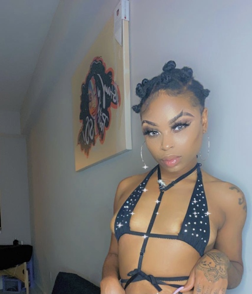 Live sex webcam photo for Lovebug111 #2558305