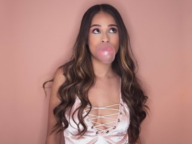 Live sex webcam photo for camilascoutt #3333368