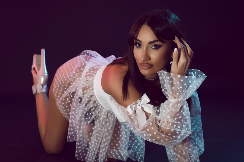 Live sex webcam photo for AnnaKarev #2192041