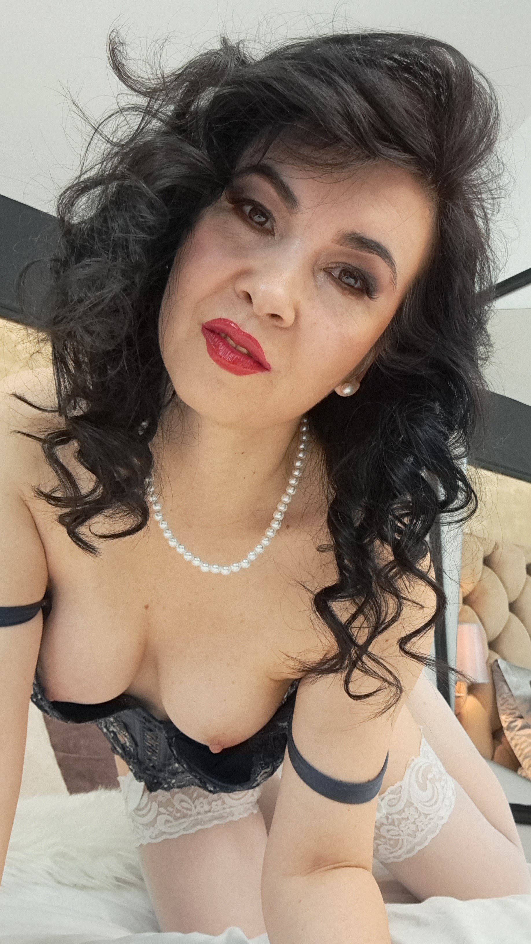 Live sex webcam photo for NathallieScire #7198738