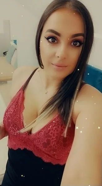 Live sex webcam photo for CarlaMineli #6083081